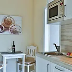Appartement 5 mit Südbalkon in strandnaher Lage - Bäderstil-Villa in Wenningstedt/Sylt
